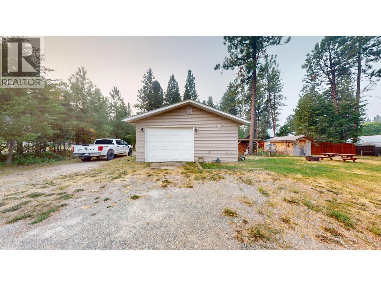 6311 Ash Road, Wasa, BC