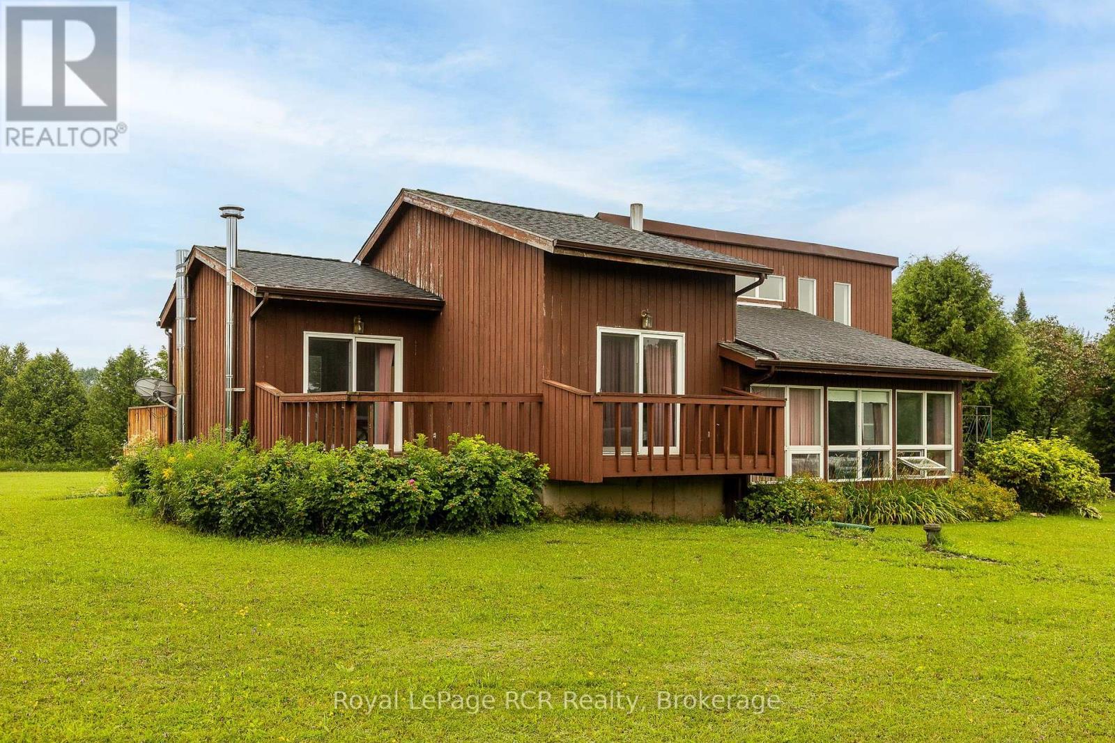 613154 Sideroad 50, West Grey, ON - Outdoor With Deck Patio Veranda