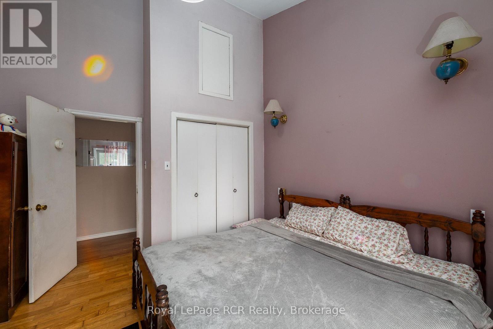 613154 Sideroad 50, West Grey, ON - Indoor Photo Showing Bedroom