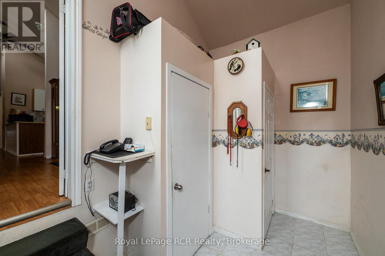 613154 Sideroad 50, West Grey, ON - Indoor Photo Showing Other Room