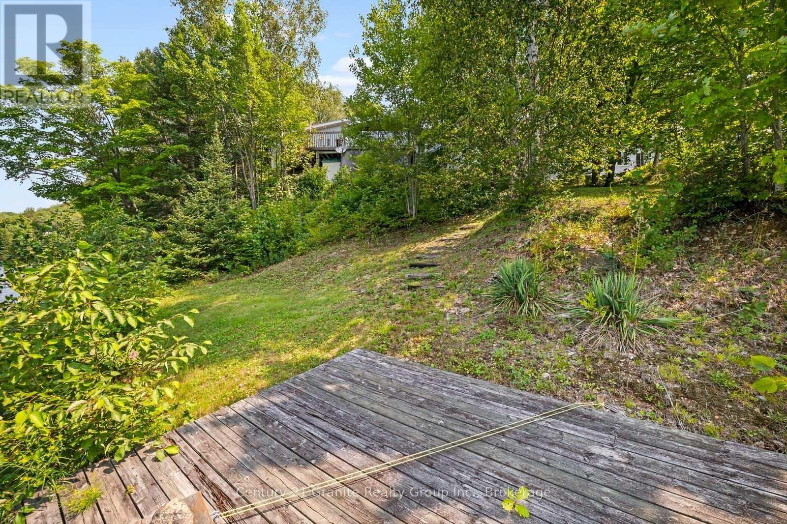 64 Bentley Place, Faraday, ON - Outdoor