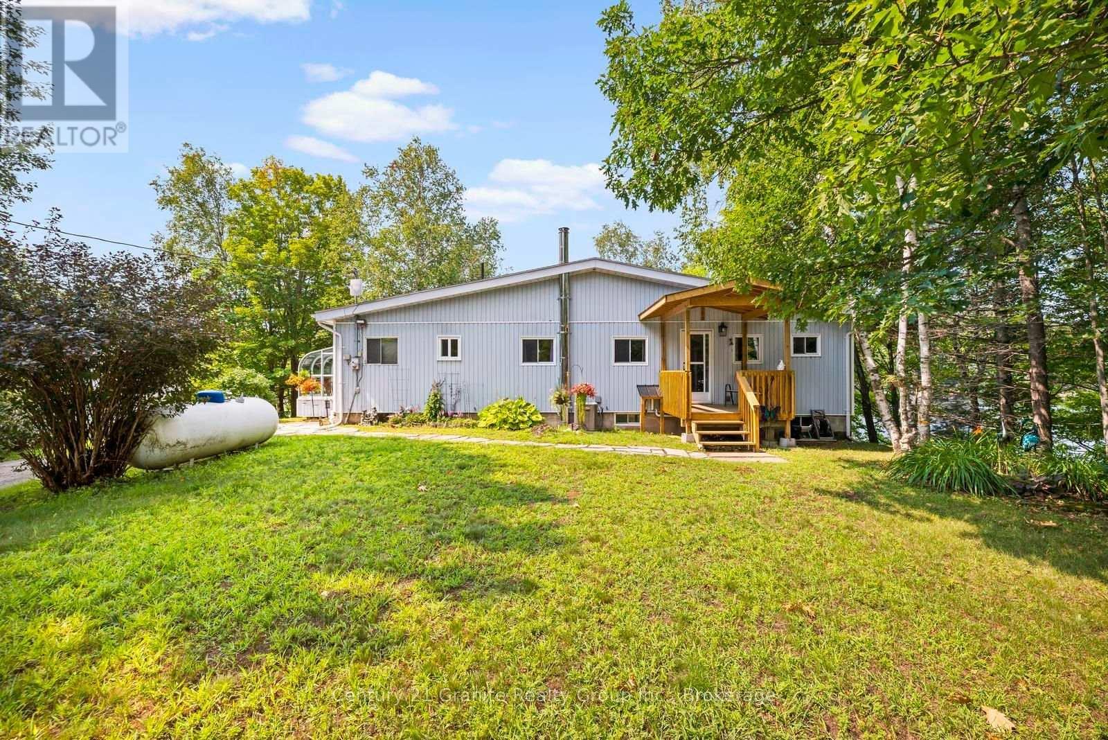 64 Bentley Place, Faraday, ON - Outdoor
