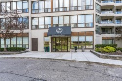 104 - 10 LAURELCREST STREET Brampton, ON L6S 5Y3