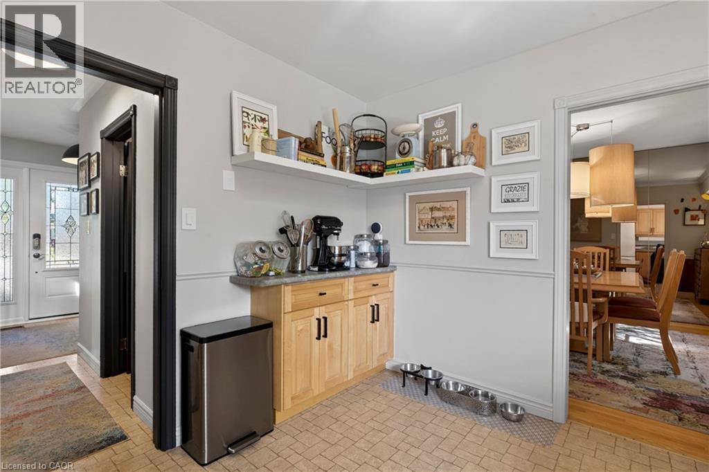 28 Ramsgate Drive, Stoney Creek, ON - Indoor Photo Showing Other Room