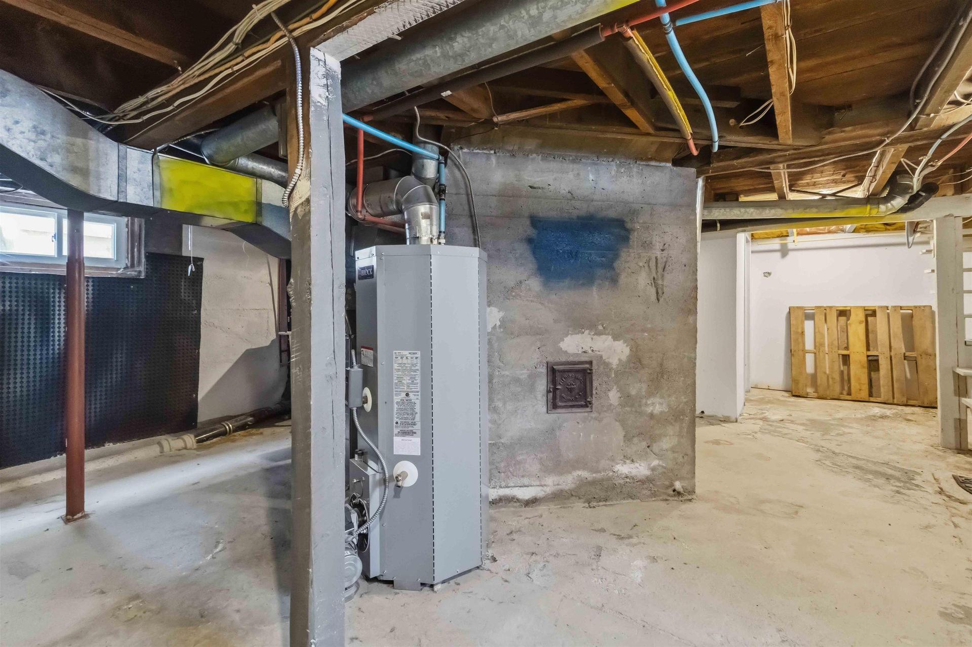 6167 Windsor Terrace, Halifax Peninsula, NS - Indoor Photo Showing Basement