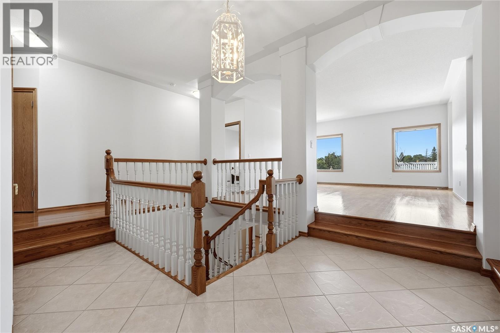 11330 Wascana Meadows, Regina, SK - Indoor Photo Showing Other Room