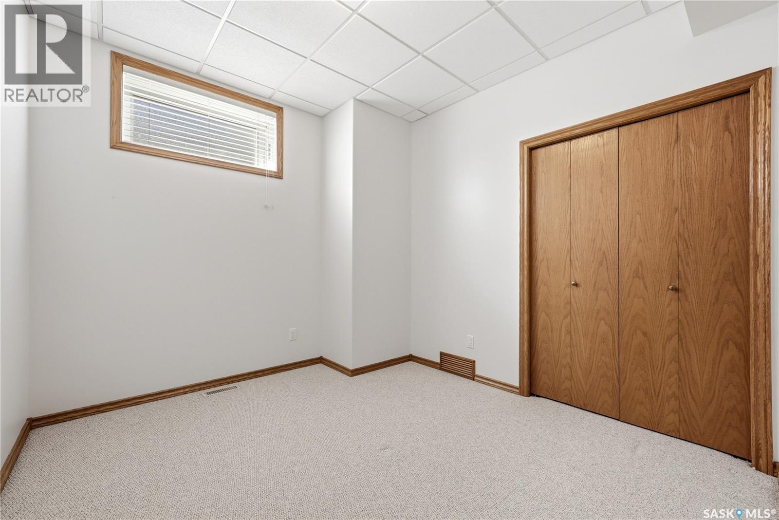 11330 Wascana Meadows, Regina, SK - Indoor Photo Showing Other Room