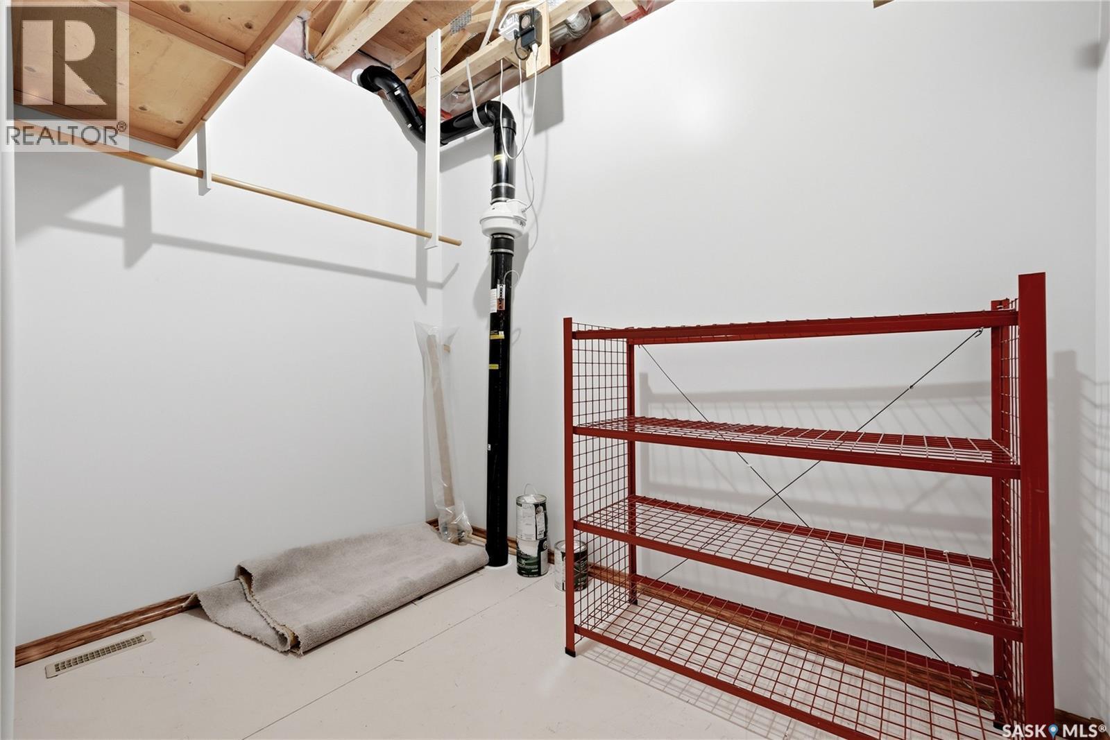 11330 Wascana Meadows, Regina, SK - Indoor