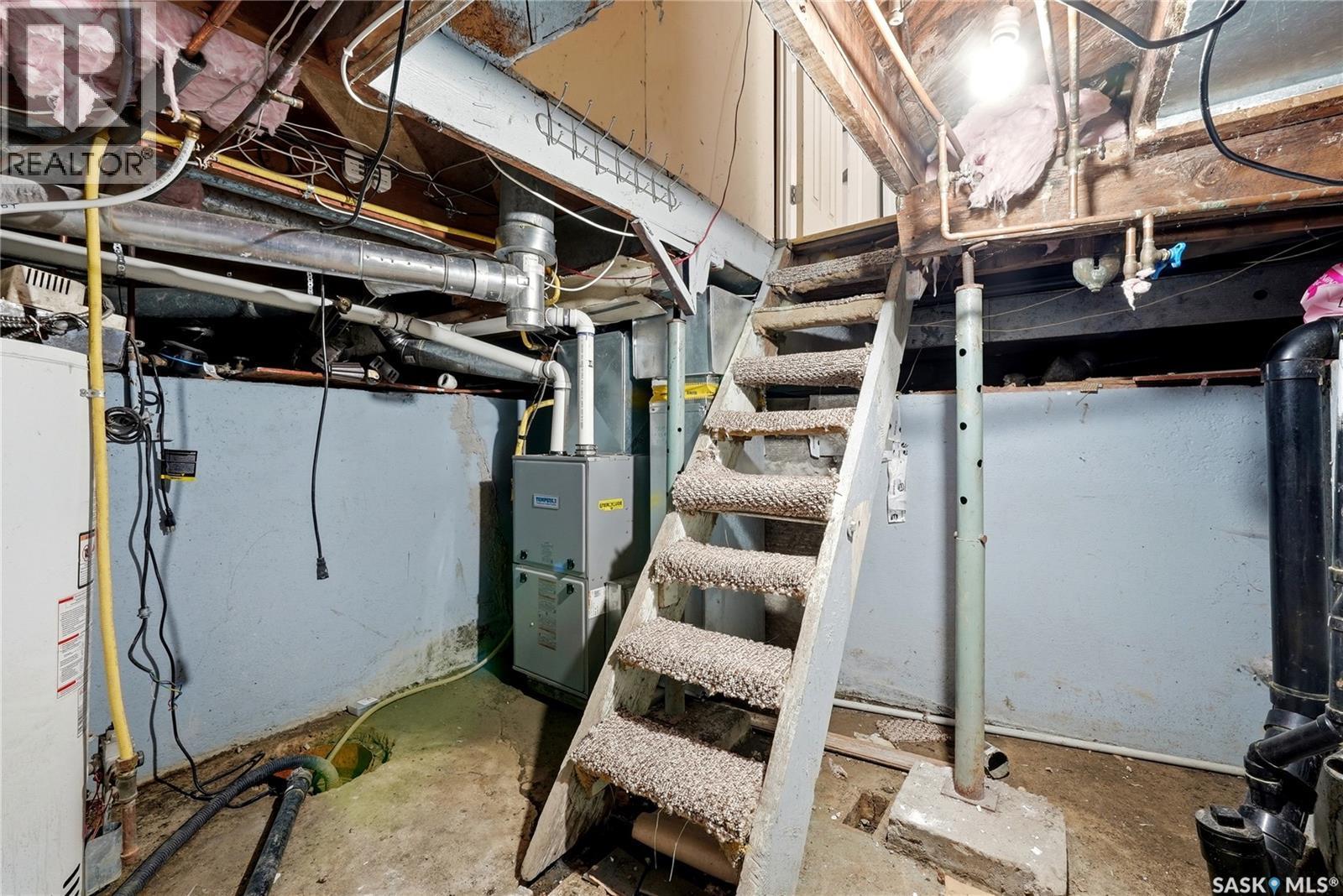 558 Osler Street, Regina, SK - Indoor Photo Showing Basement
