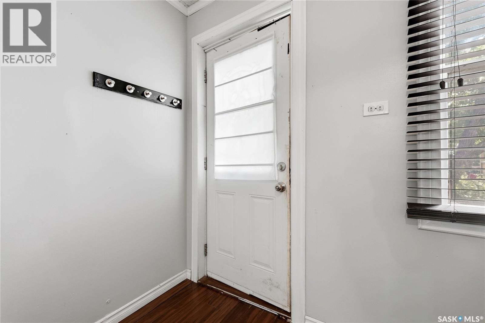 558 Osler Street, Regina, SK - Indoor Photo Showing Other Room