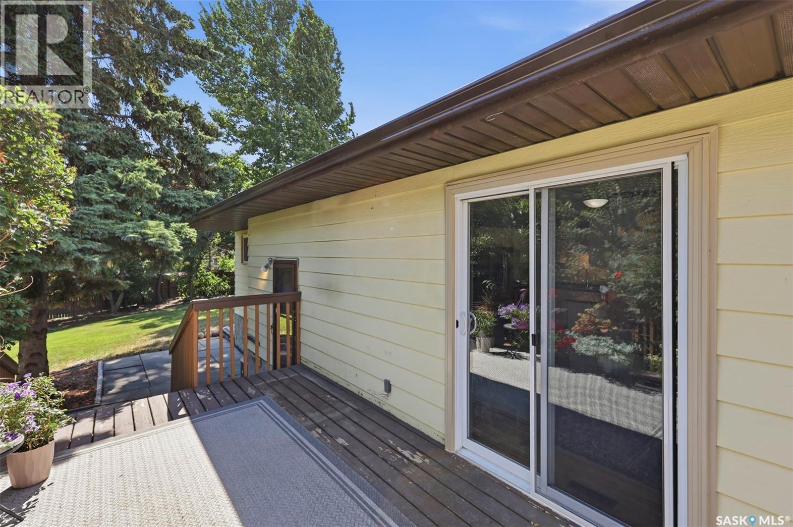19 Nash Place, Saskatoon, SK - Outdoor With Deck Patio Veranda With Exterior