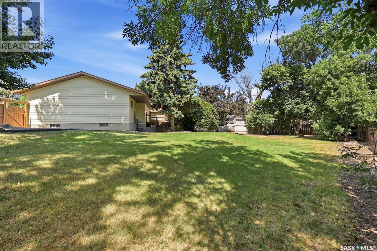 19 Nash Place, Saskatoon, SK - Outdoor