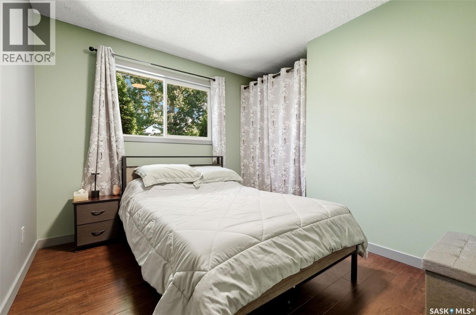51 Martinac Crescent, Regina, SK - Indoor Photo Showing Bedroom