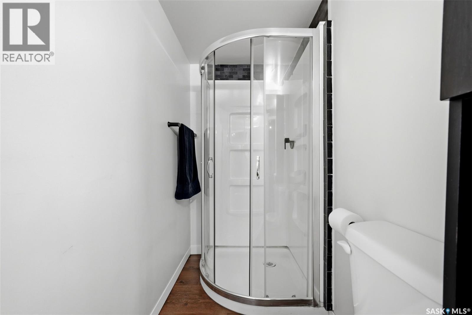 51 Martinac Crescent, Regina, SK - Indoor Photo Showing Bathroom
