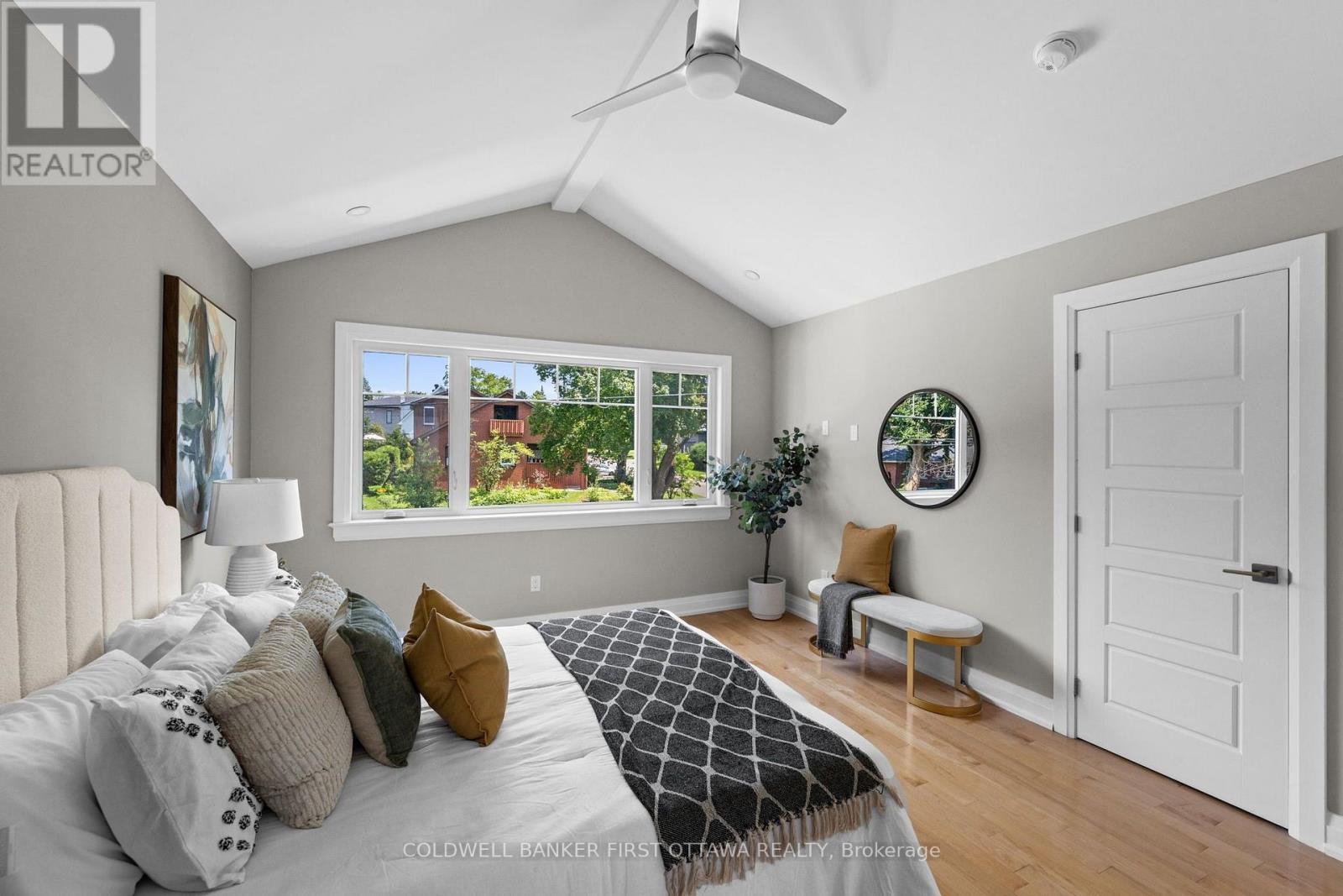 199 Mountbatten Avenue, Ottawa, ON - Indoor Photo Showing Bedroom