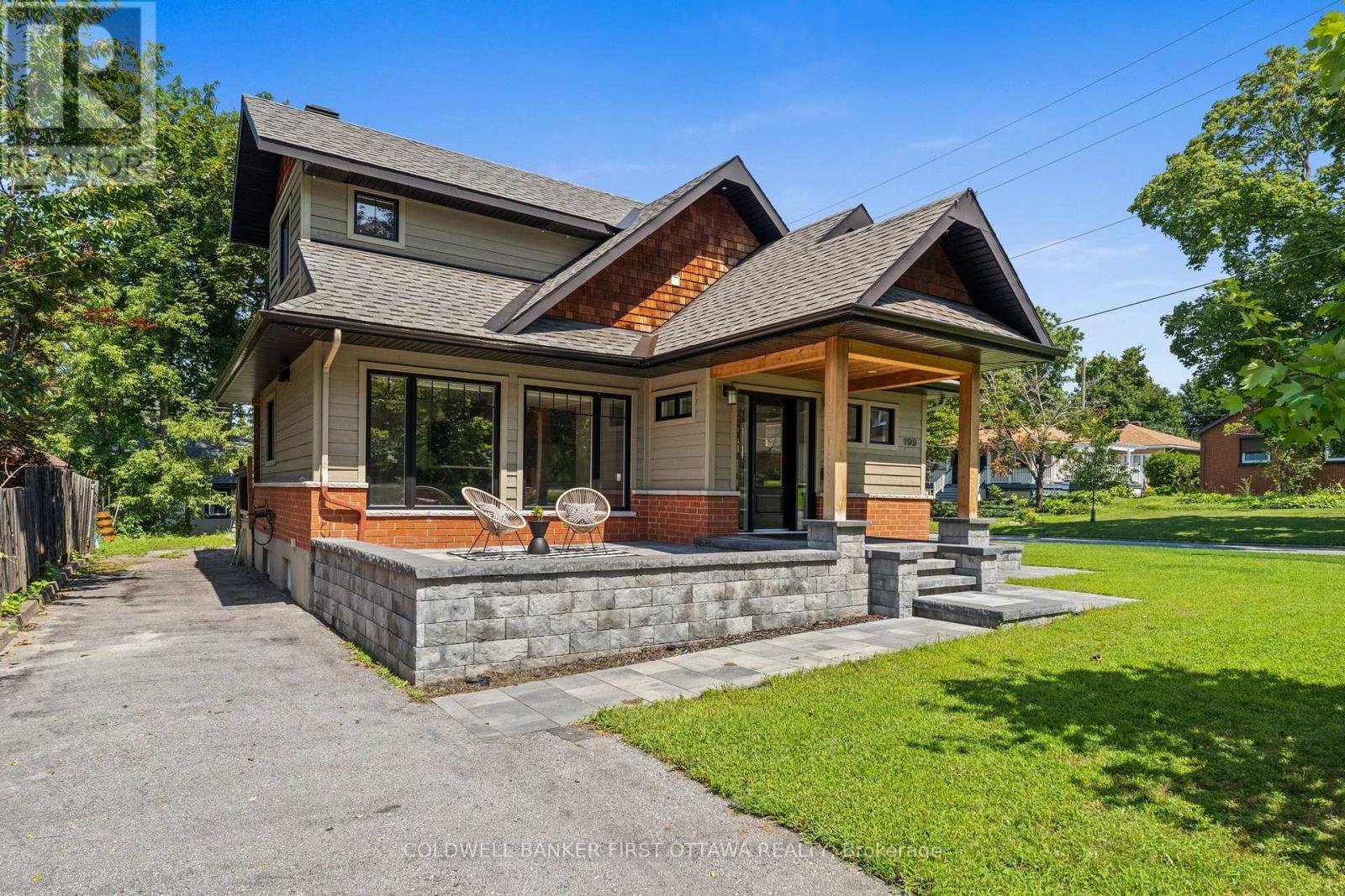 199 Mountbatten Avenue, Ottawa, ON - Outdoor With Deck Patio Veranda