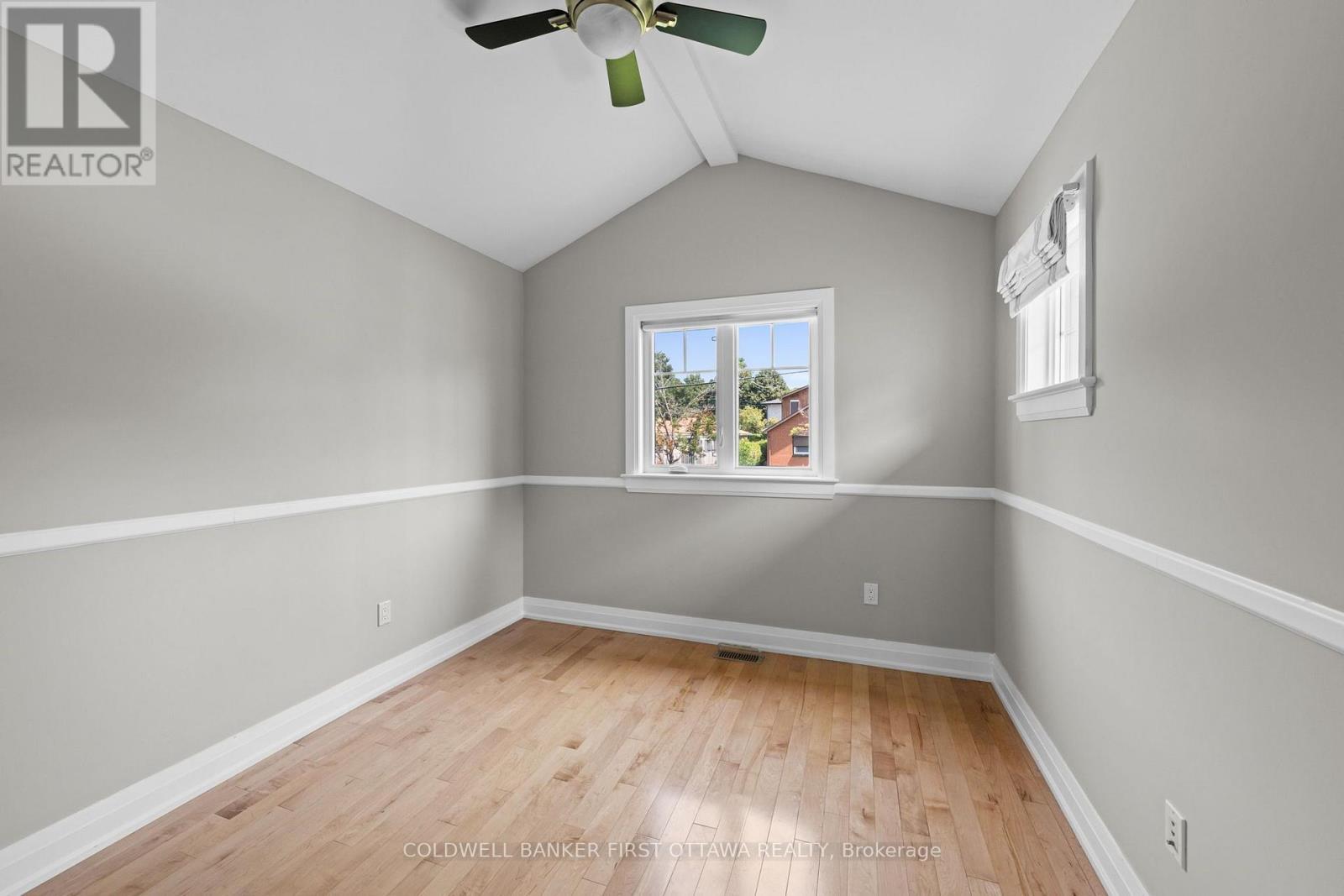 199 Mountbatten Avenue, Ottawa, ON - Indoor Photo Showing Other Room