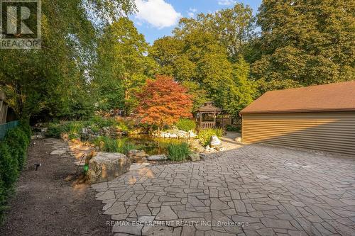 63 Hardale Crescent, Hamilton, ON - Outdoor