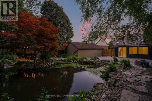 63 Hardale Crescent, Hamilton, ON - Outdoor
