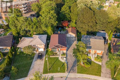 63 Hardale Crescent, Hamilton, ON - Outdoor