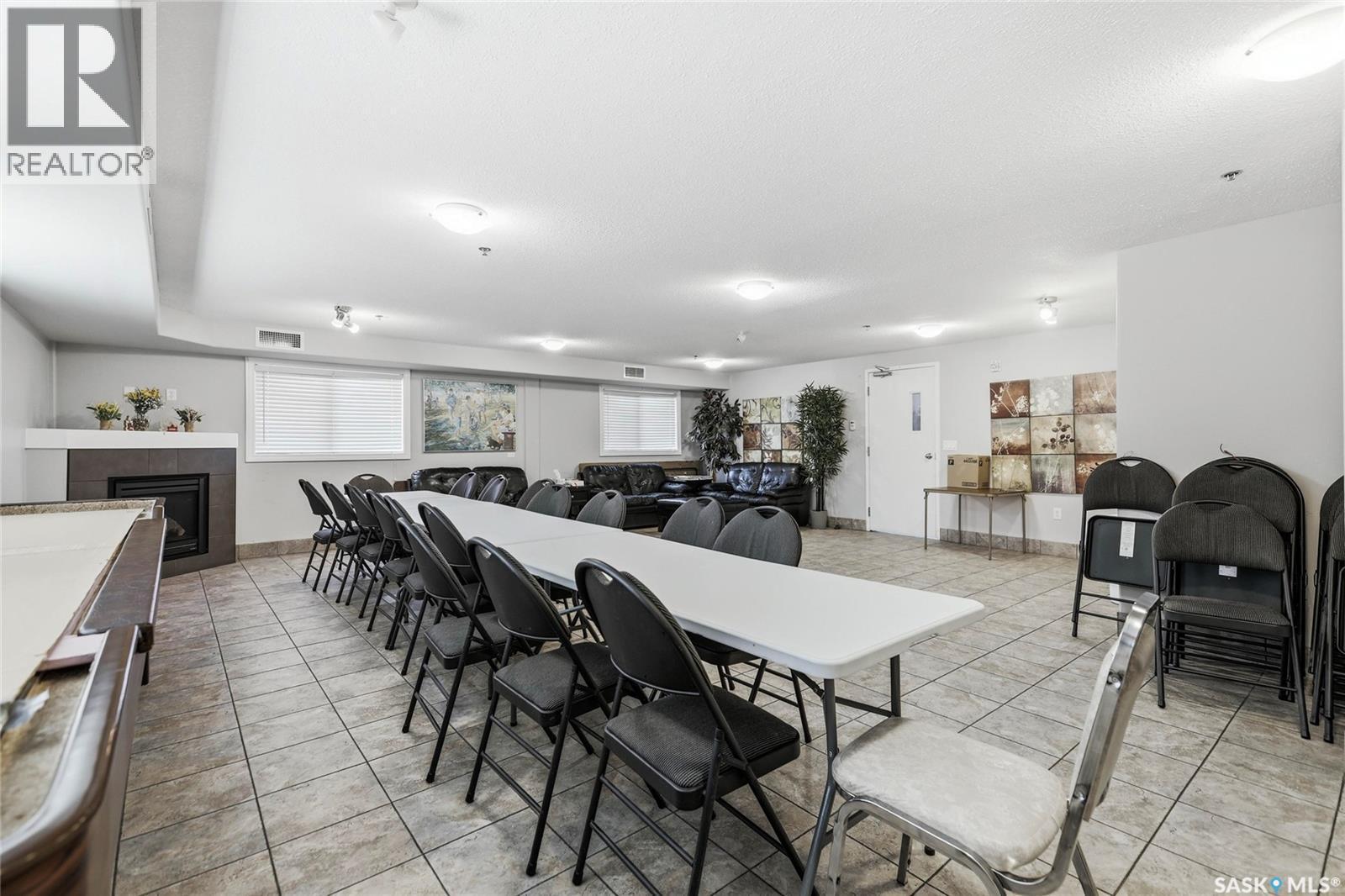 106 6345 Rochdale Boulevard, Regina, SK - Indoor Photo Showing Other Room