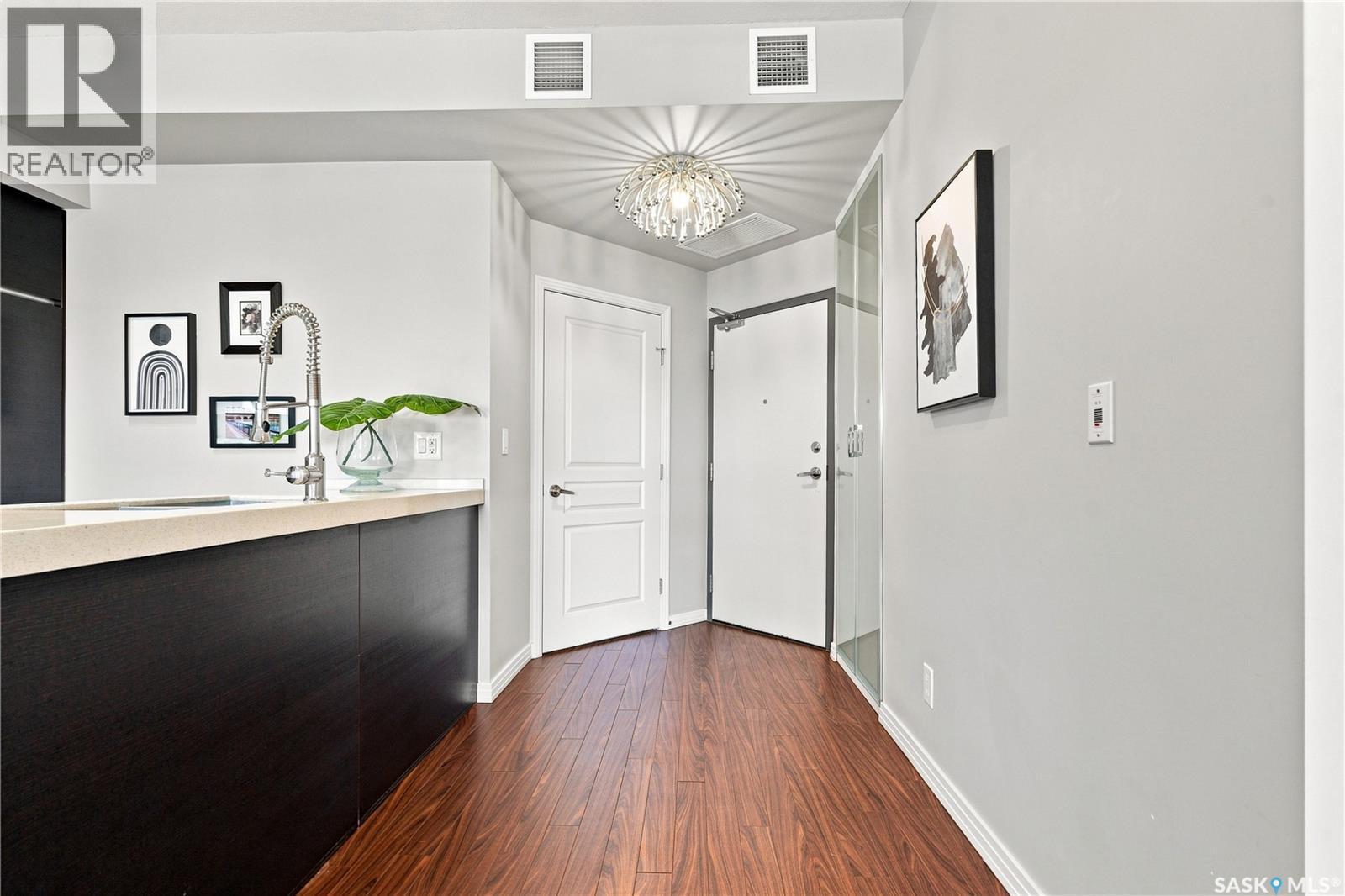206 225 Maningas Bend, Saskatoon, SK - Indoor Photo Showing Other Room
