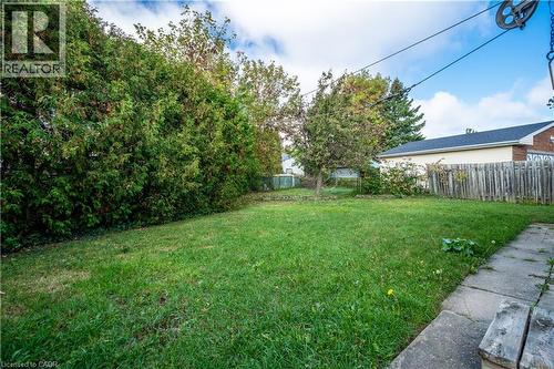 18 Villa Court, Hamilton, ON - Outdoor