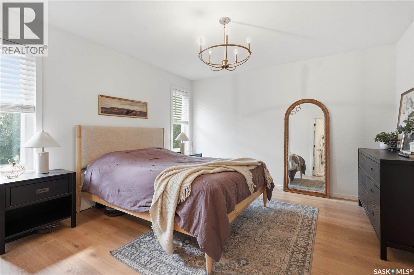 110 Mcfarland Place, Saskatoon, SK - Indoor Photo Showing Bedroom