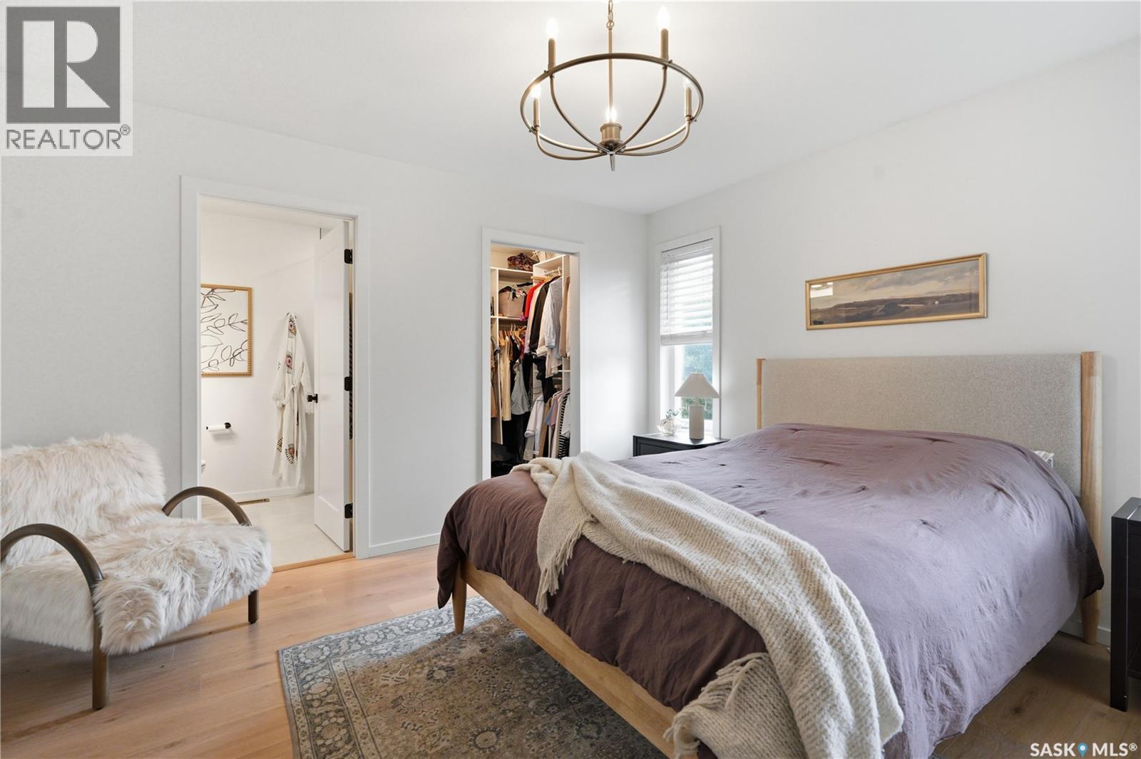 110 Mcfarland Place, Saskatoon, SK - Indoor Photo Showing Bedroom
