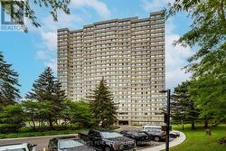 1003 - 133 TORRESDALE AVENUE W Toronto, ON M2R 3T2