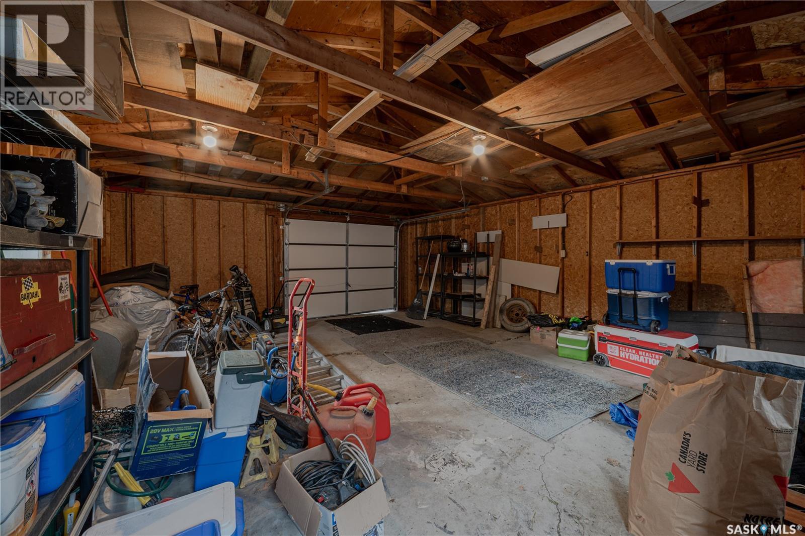 2818 23Rd Avenue, Regina, SK - Indoor