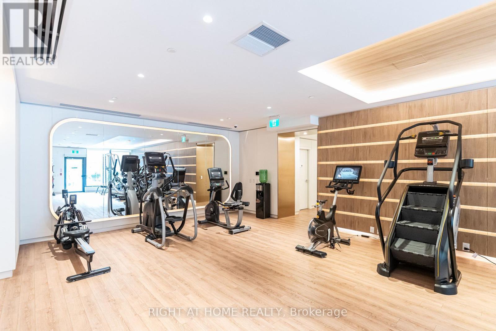 908 - 1100 Sheppard Avenue W, Toronto, ON - Indoor Photo Showing Gym Room