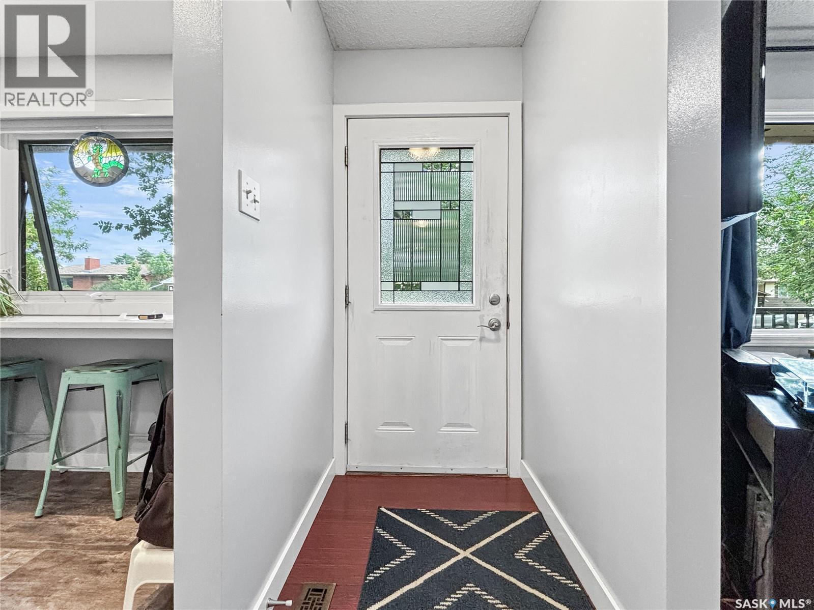 330 Meighen Crescent, Saskatoon, SK - Indoor Photo Showing Other Room