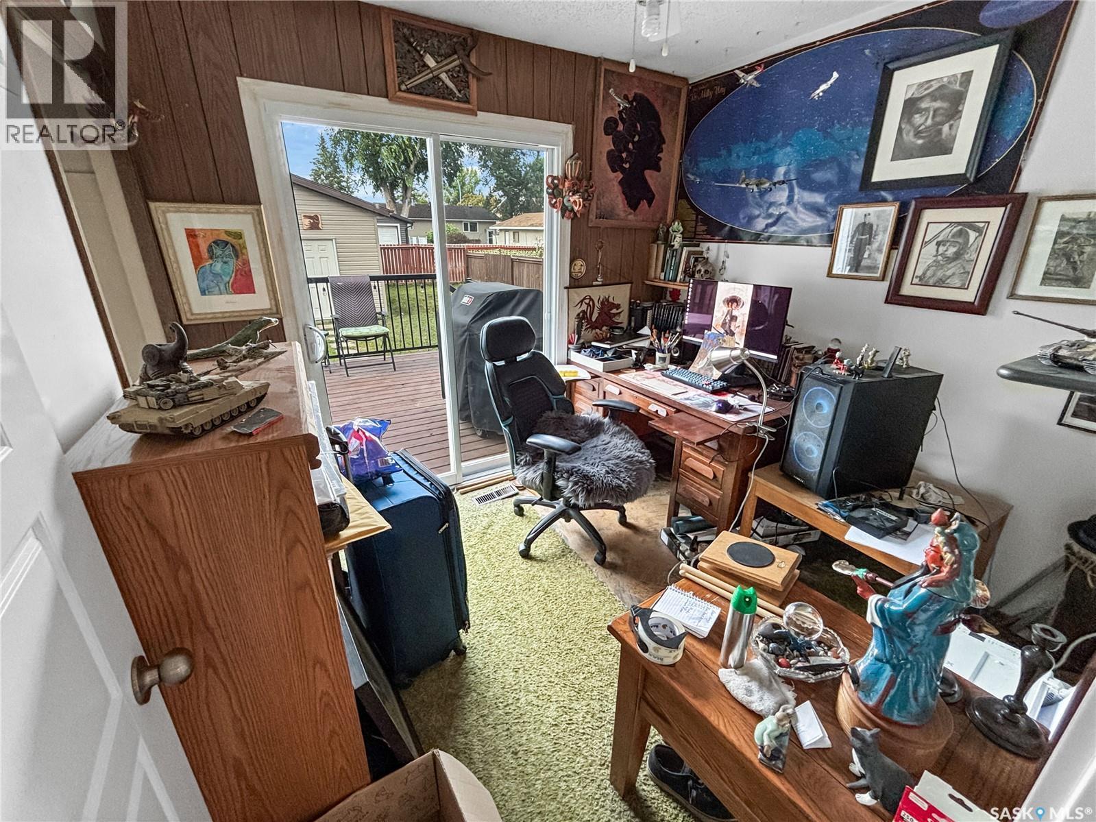 330 Meighen Crescent, Saskatoon, SK - Indoor Photo Showing Office
