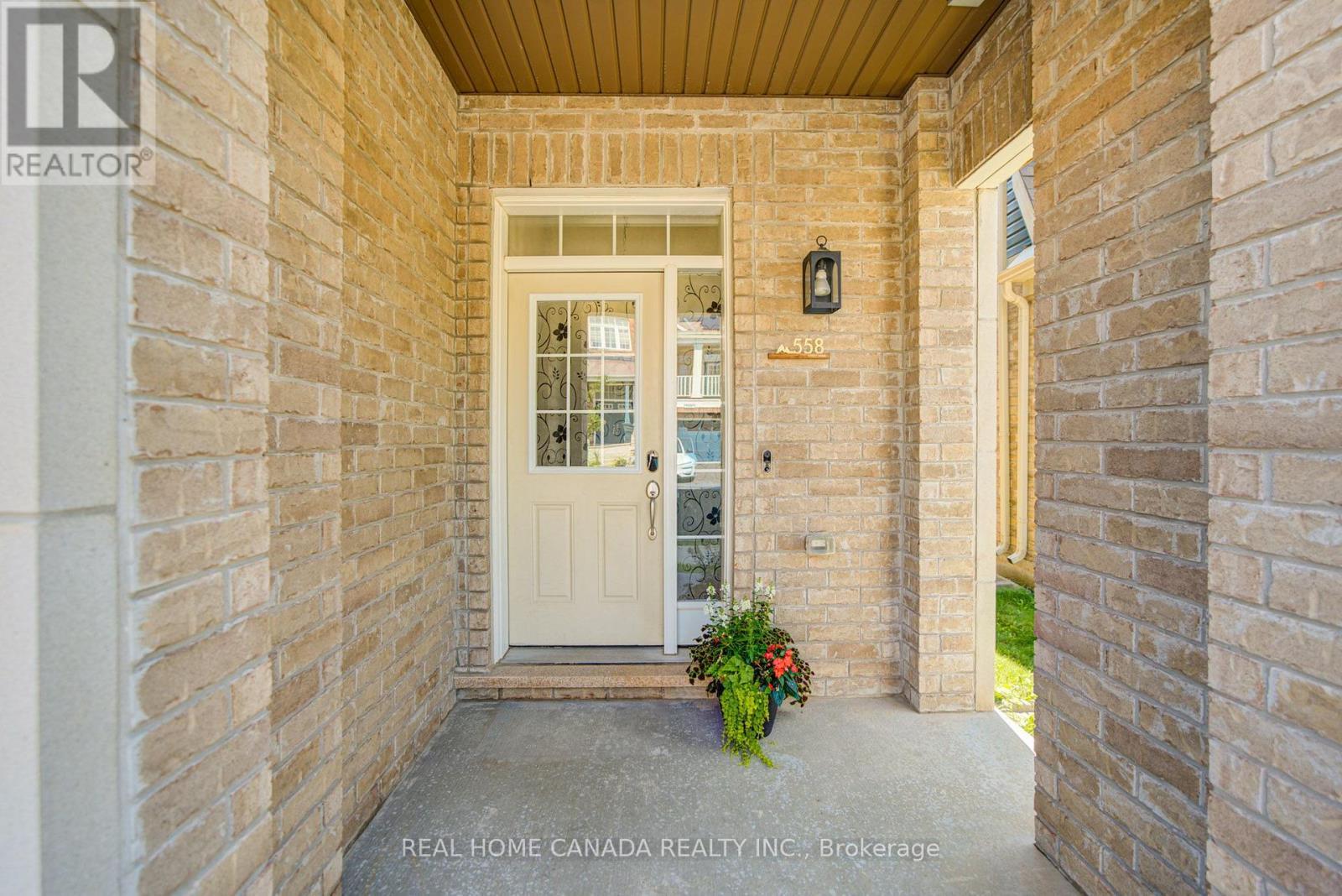 558 Bartleman Terrace, Milton, ON - Outdoor With Exterior