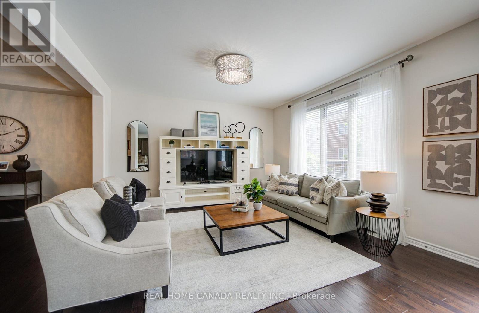558 Bartleman Terrace, Milton, ON - Indoor Photo Showing Living Room