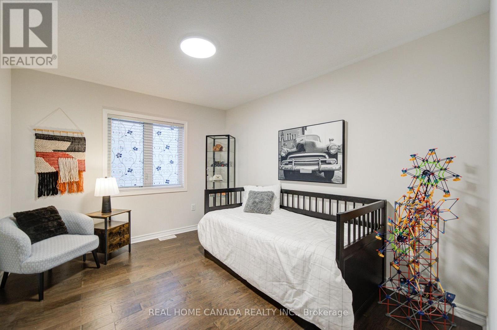 558 Bartleman Terrace, Milton, ON - Indoor Photo Showing Bedroom