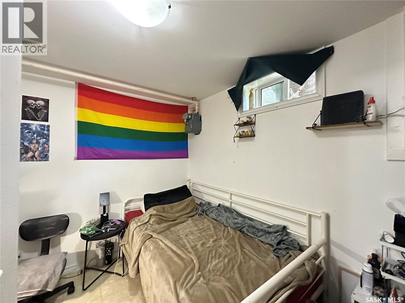 A&B 2818 7Th Street E, Saskatoon, SK - Indoor Photo Showing Bedroom