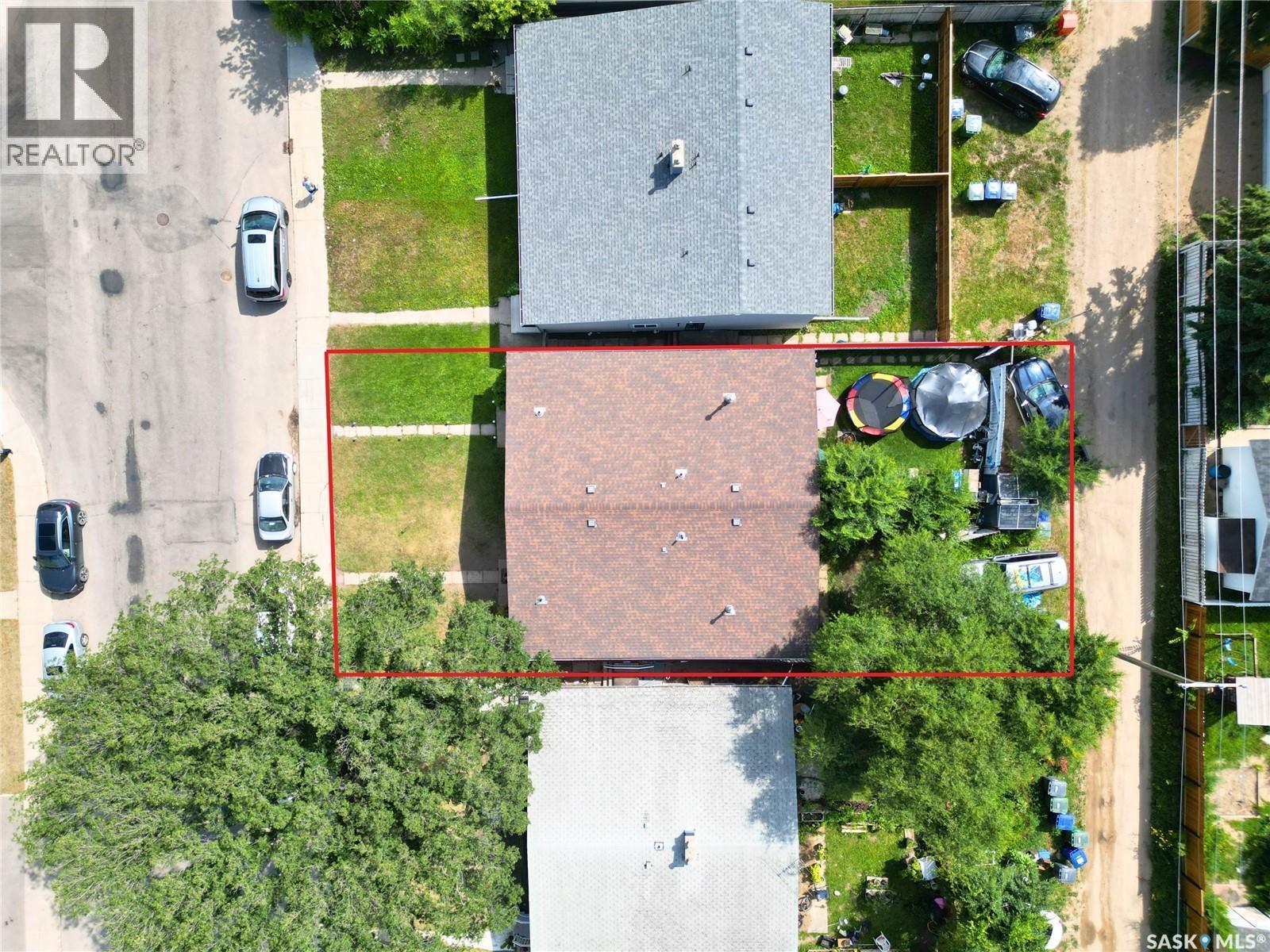 A&B 2818 7Th Street E, Saskatoon, SK - Outdoor With View