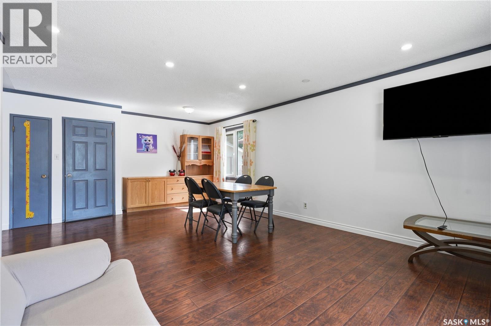 1809 Arlington Avenue, Saskatoon, SK - Indoor