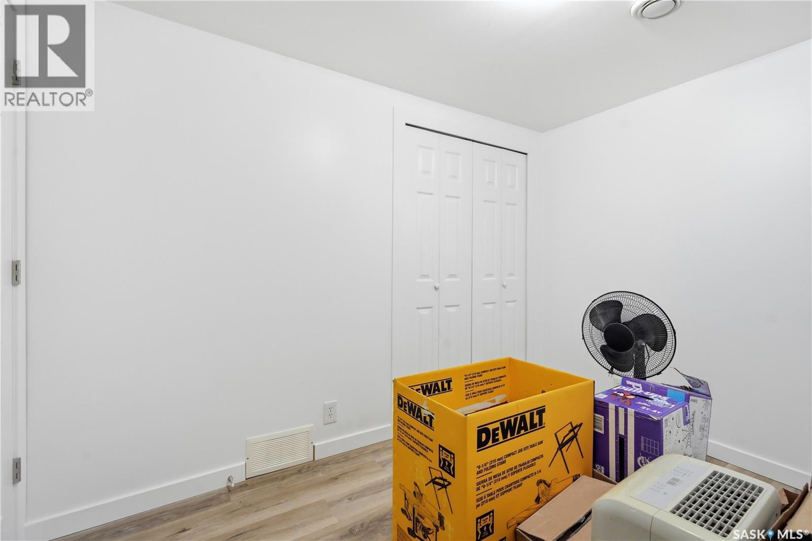 1809 Arlington Avenue, Saskatoon, SK - Indoor