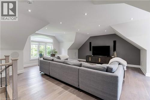 921 Scenic Drive, Hamilton, ON - Indoor