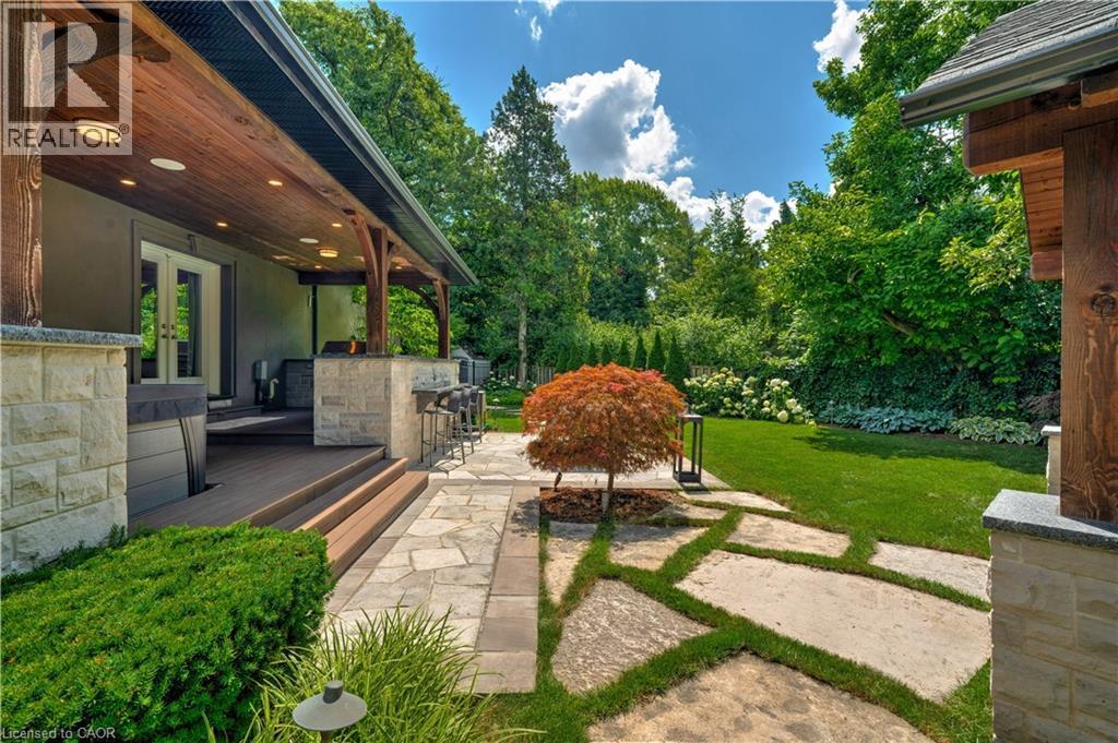 921 Scenic Drive, Hamilton, ON - Outdoor