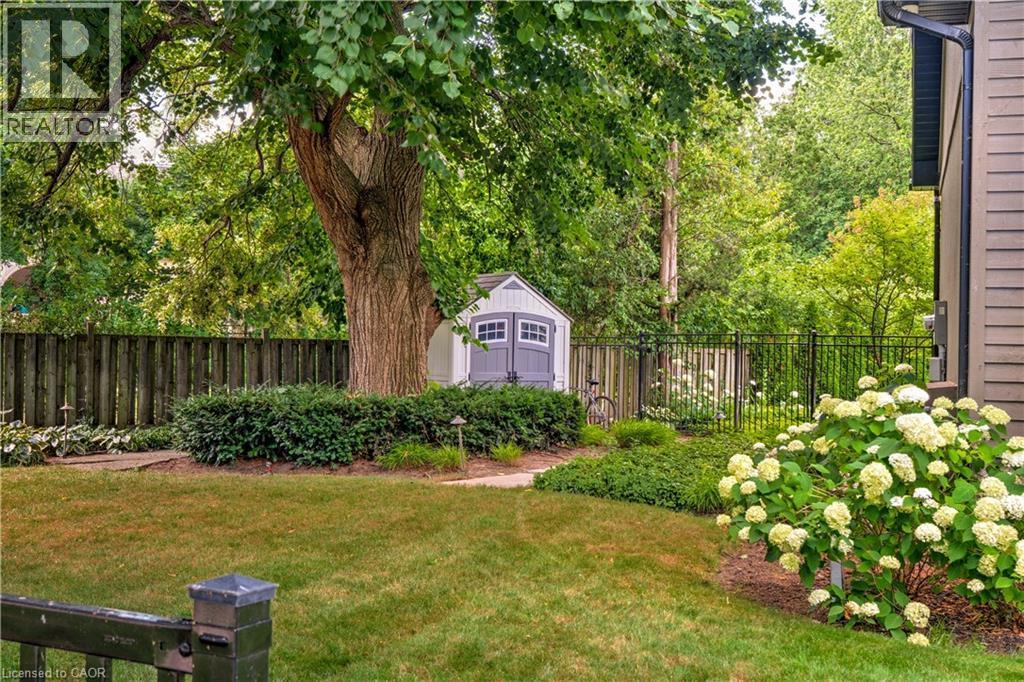 921 Scenic Drive, Hamilton, ON - Outdoor