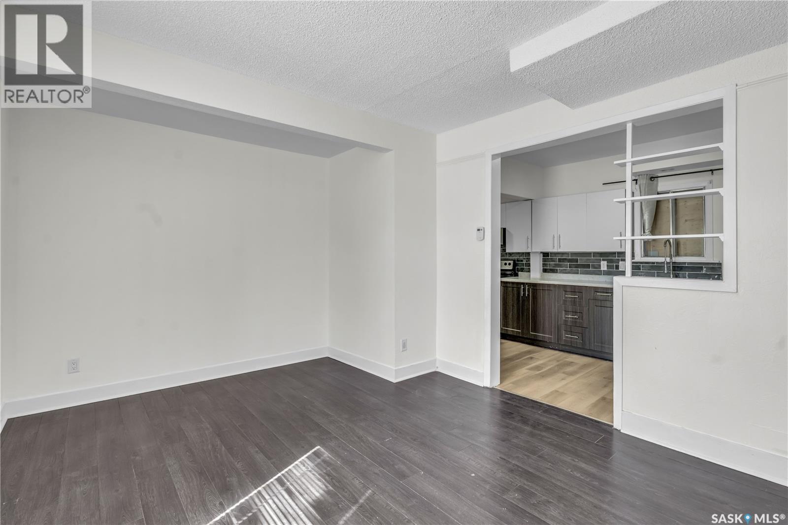 223 I Avenue S, Saskatoon, SK - Indoor Photo Showing Other Room