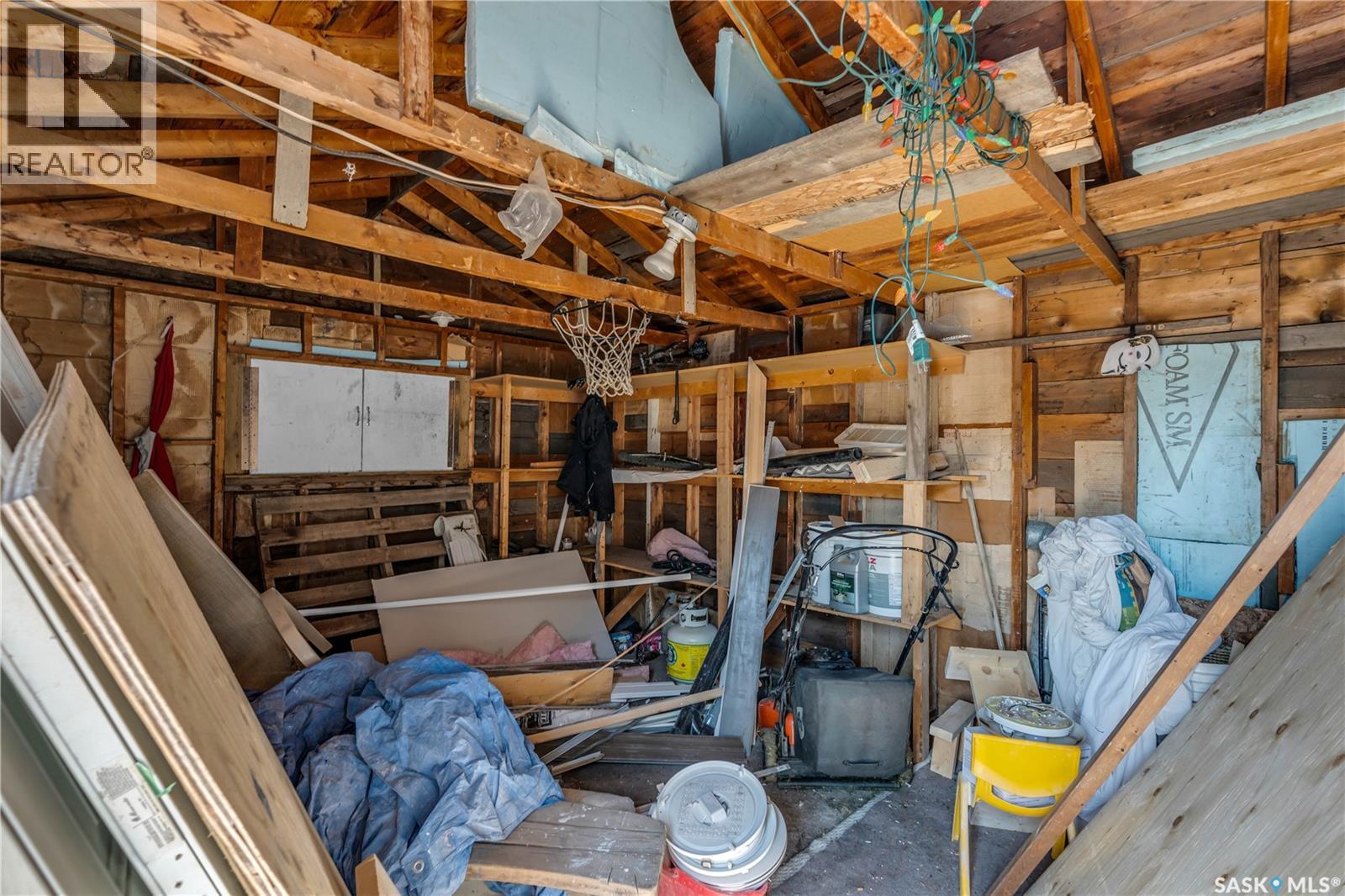 223 I Avenue S, Saskatoon, SK - Indoor Photo Showing Basement