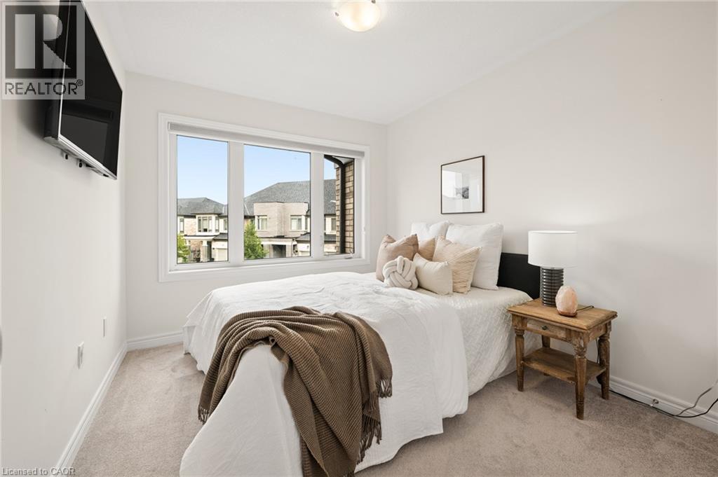 166 Deerpath Drive Unit# 49, Guelph, ON - Indoor Photo Showing Bedroom