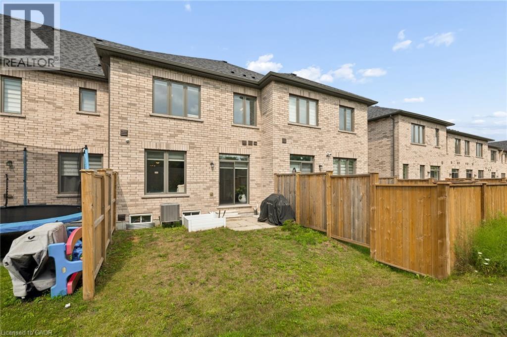 166 Deerpath Drive Unit# 49, Guelph, ON - Outdoor With Exterior
