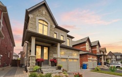 68 Duggan Street Aurora, ON L4G 0Y8