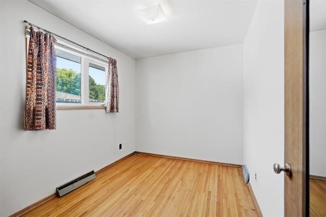 699 Mcleod Ave, Winnipeg, MB - Indoor Photo Showing Other Room